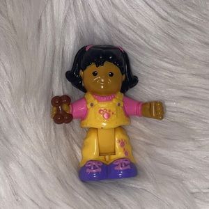 Fisher Price Little People 2007 Mia Figure